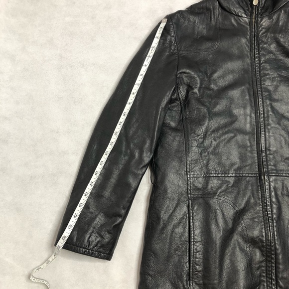 Wilson’s Leather Women’s Black Faux Fur Lined Coat - Picture 13 of 15